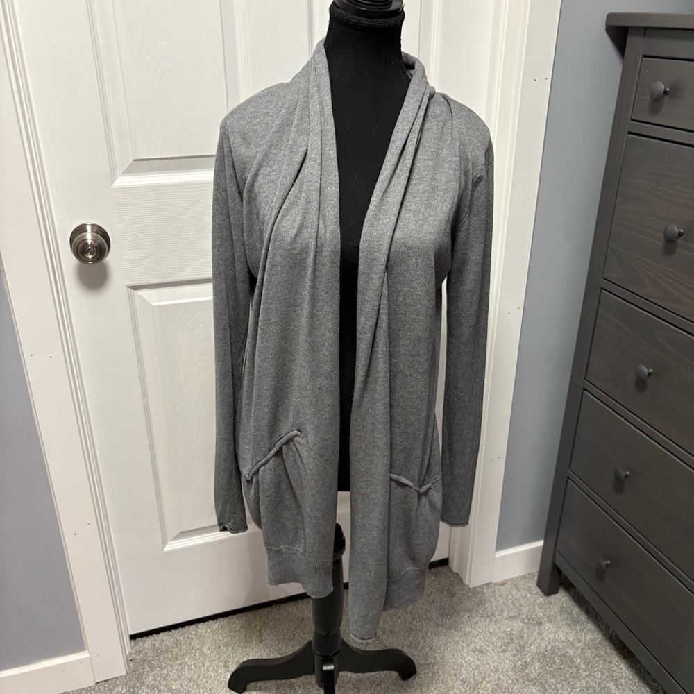 Aritzia - Wilfred Cardigan